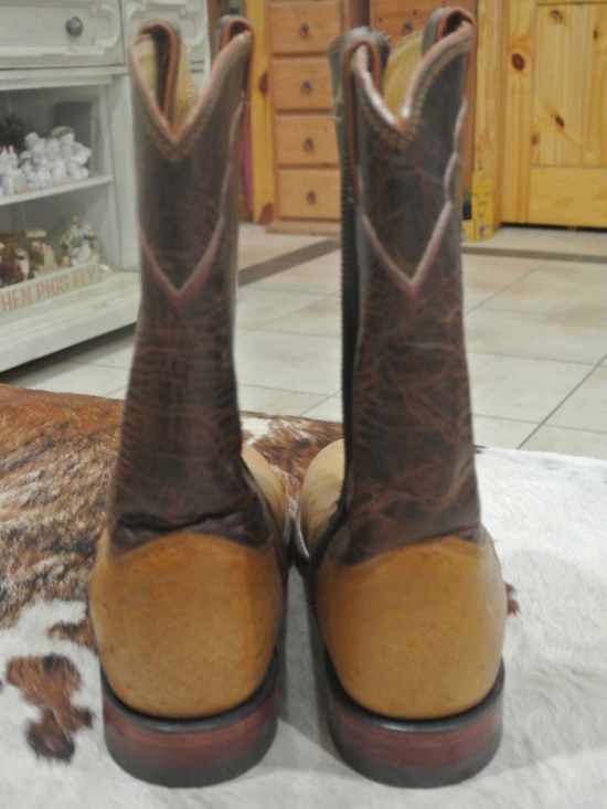 VINTAGE MENS 9 1/2 D JUSTIN OSTRICH BOOTS